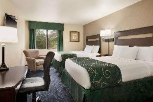 Travelodge By Wyndham Brunswick Near Fredrick Bilik gambar