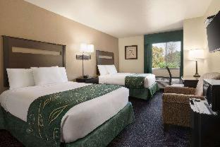 Travelodge By Wyndham Brunswick Near Fredrick Bilik gambar